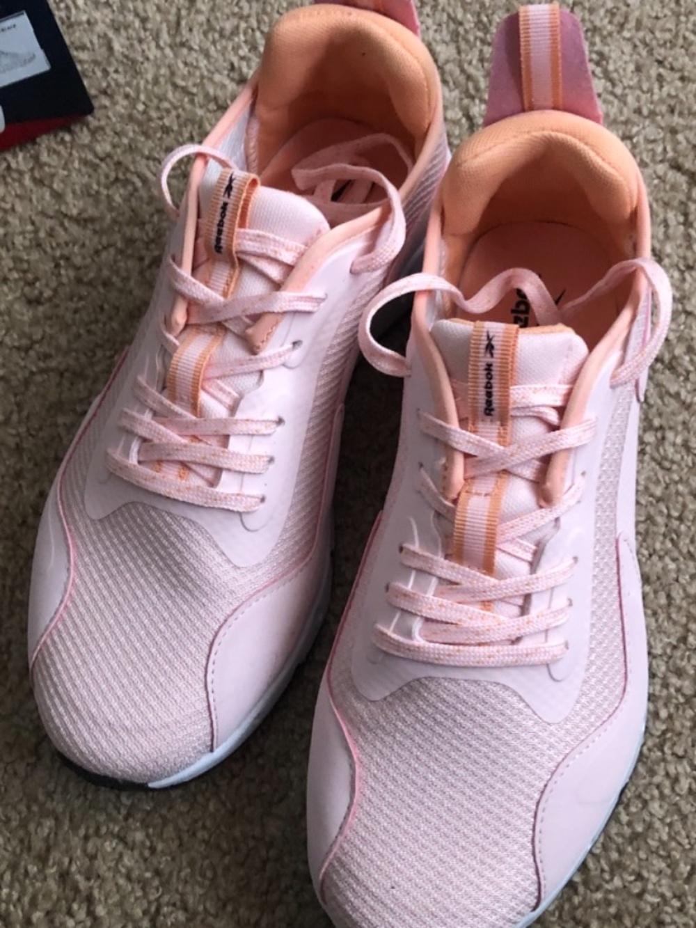 Reebok sneaker